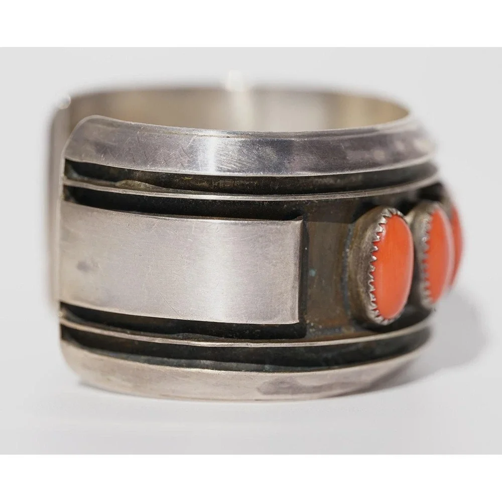 Old Pawn Native American Indian‎ Sterling Silver Coral Cuff Bracelet - Heavy - Picture 3 of 9